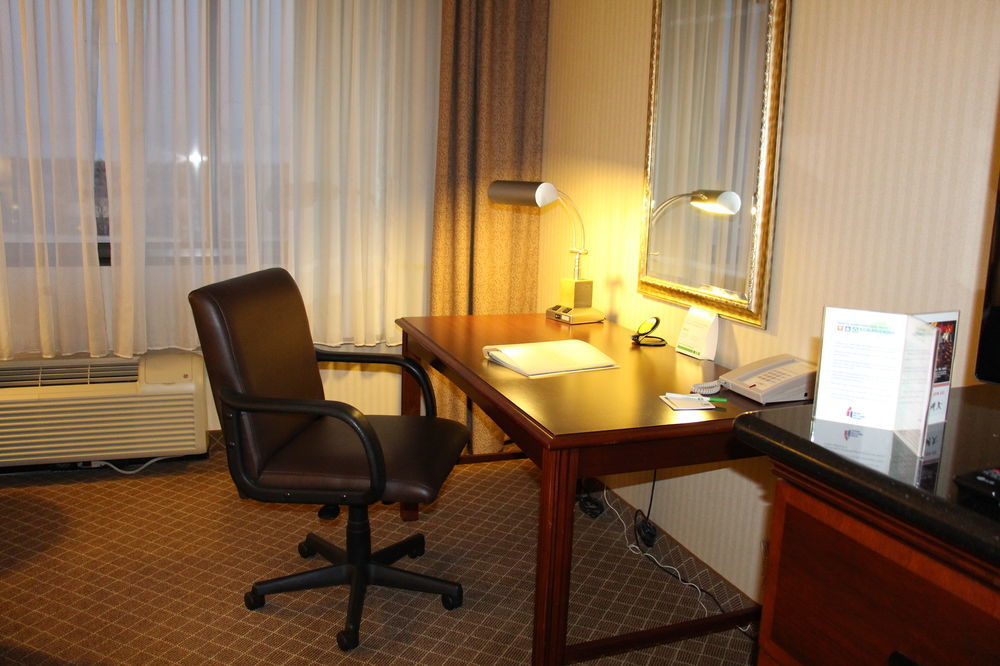Holiday Inn Denver Lakewood By Ihg מראה חיצוני תמונה